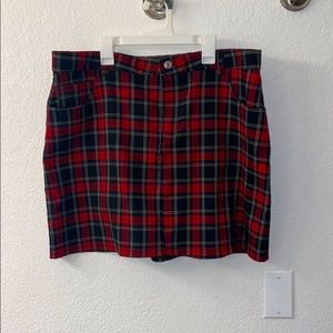 Plaid mini skirt